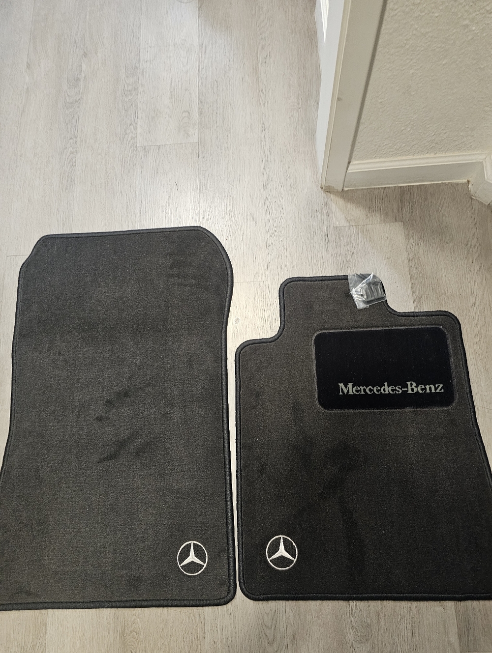 Mercedes-Benz Black Carpet Floor Mats - Set of 2
